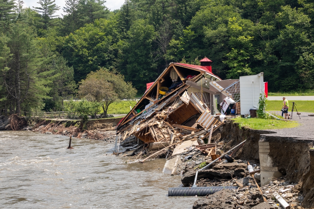Flood waters destroy motel along river shore in Vermont 2023